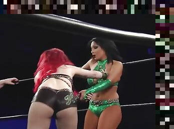 Mandy Leon Makes Wrestling Look Like Porn