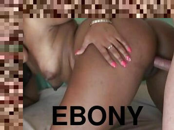 babes, negra-ebony, polla-enorme, interracial, madurita-caliente, primera-persona, blanca, morena